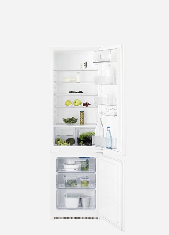 Combiné frigo congélateur encastrable dans un meuble de cuisine