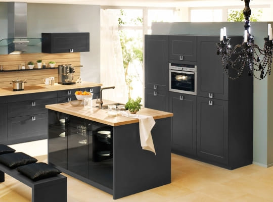 Cuisine Roma S 3732 graphite noir structuré avec îlot de préparation