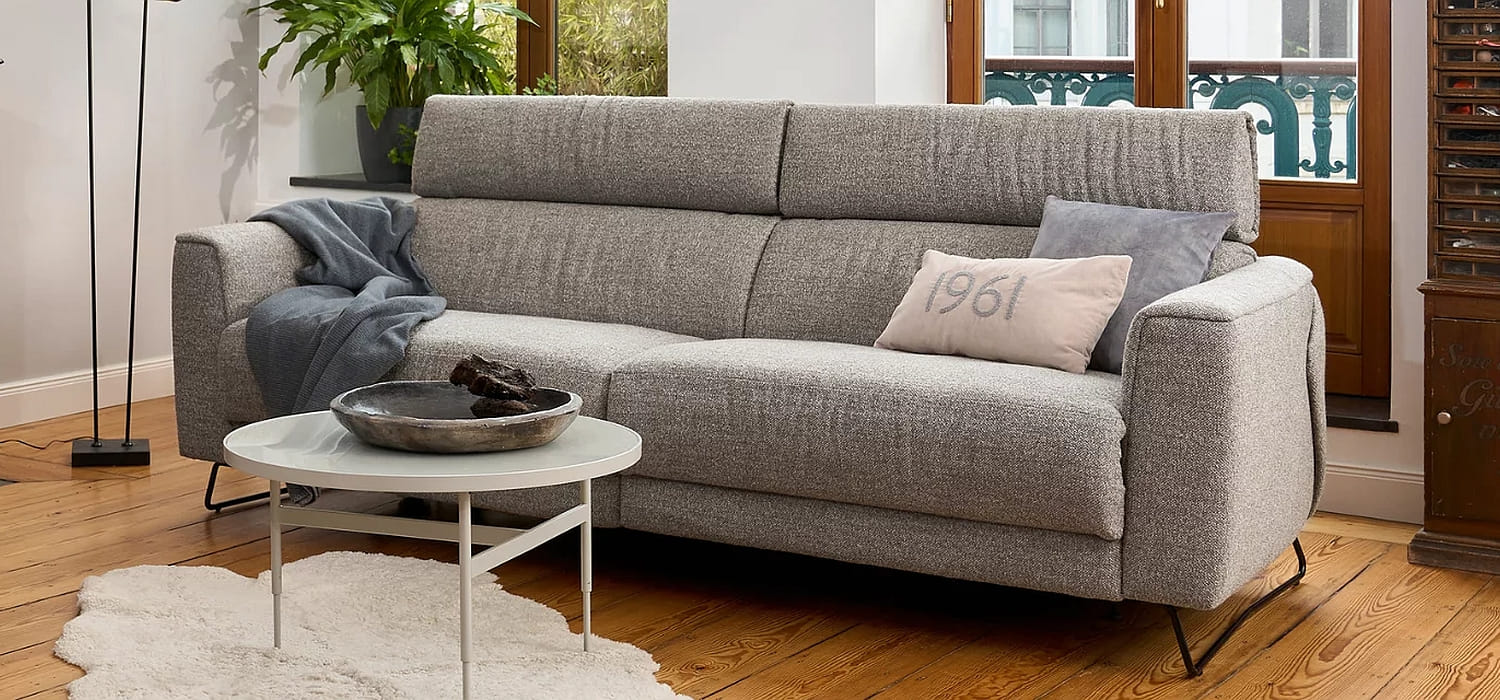 Divan Rom 1961 en tissu beige pour 2 personnes