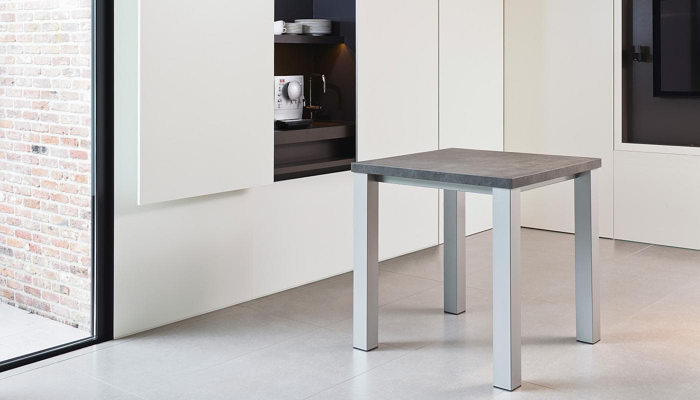 Petite table de cuisine design