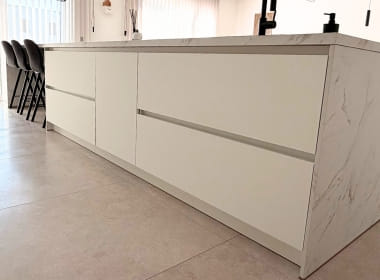 Projet de cuisine à Visé, l'ilôt central