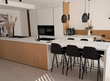 Projet de cuisine à Visé, plan de travail en céramique